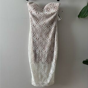 White Lacey Strapless Sweetheart Bodycon Dress